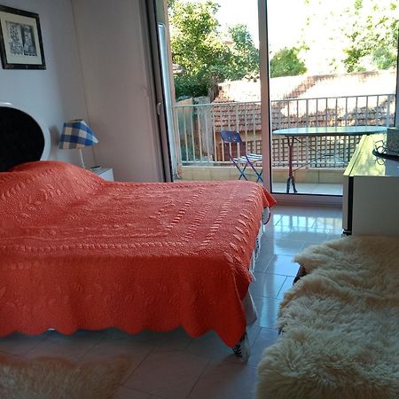 Appartement Au Calme Menton Eksteriør billede
